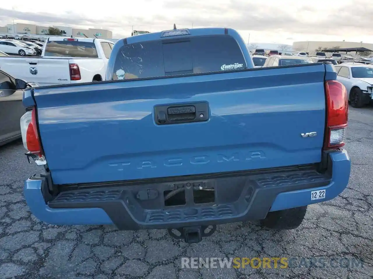 6 Photograph of a damaged car 3TMCZ5AN1KM202162 TOYOTA TACOMA 2019