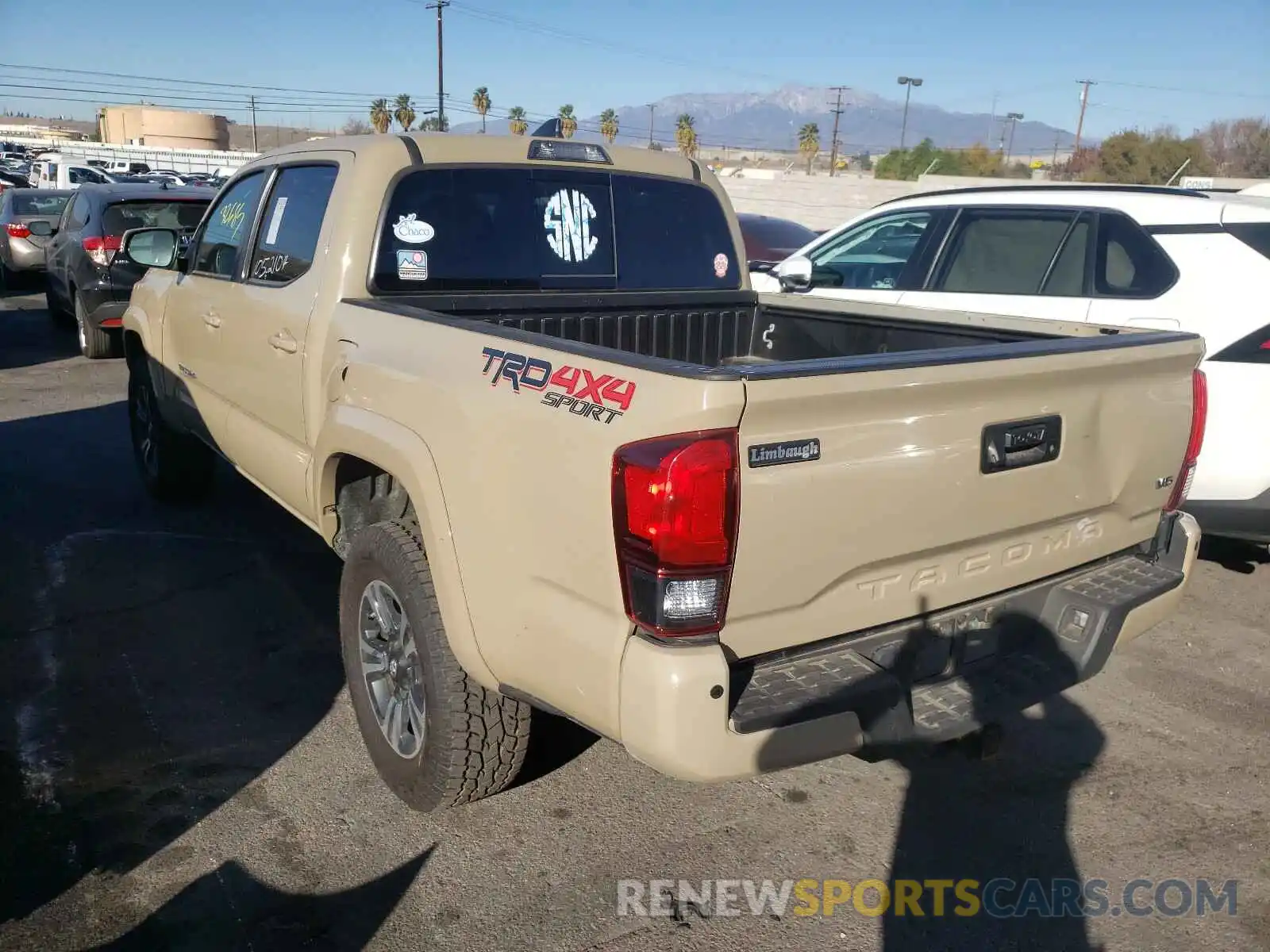 3 Photograph of a damaged car 3TMCZ5AN1KM203506 TOYOTA TACOMA 2019