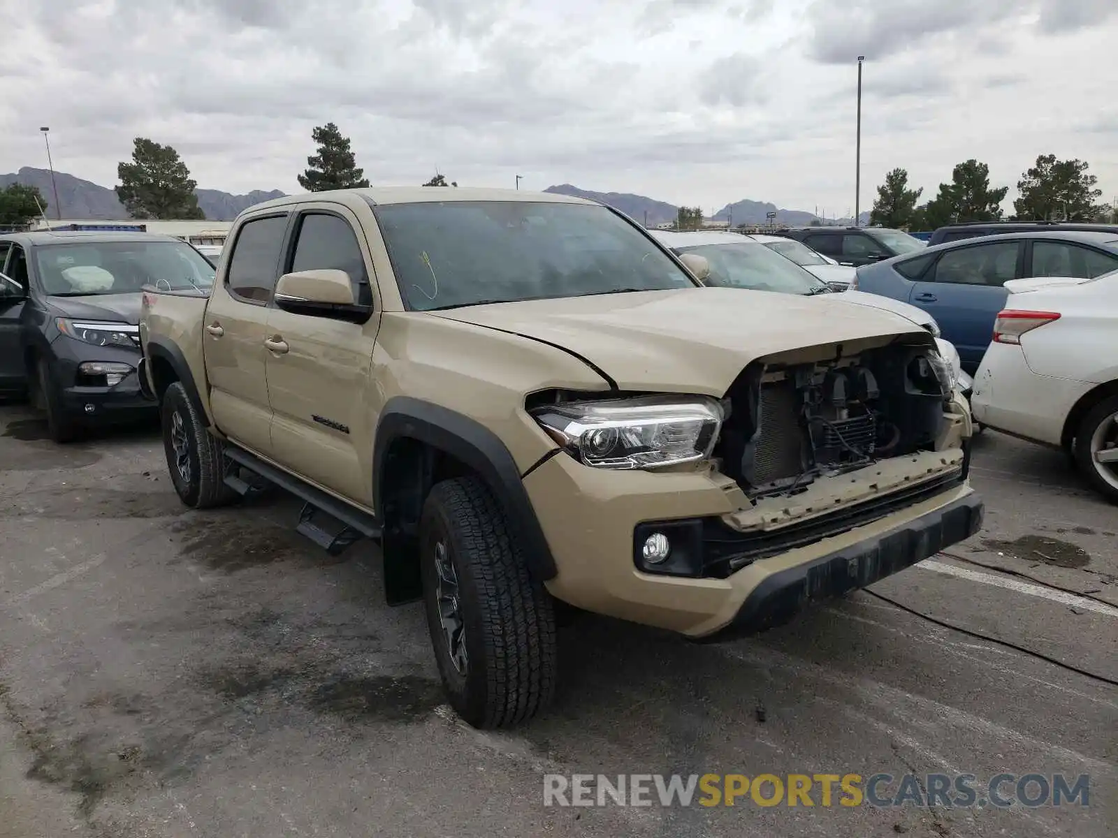 1 Photograph of a damaged car 3TMCZ5AN1KM203585 TOYOTA TACOMA 2019