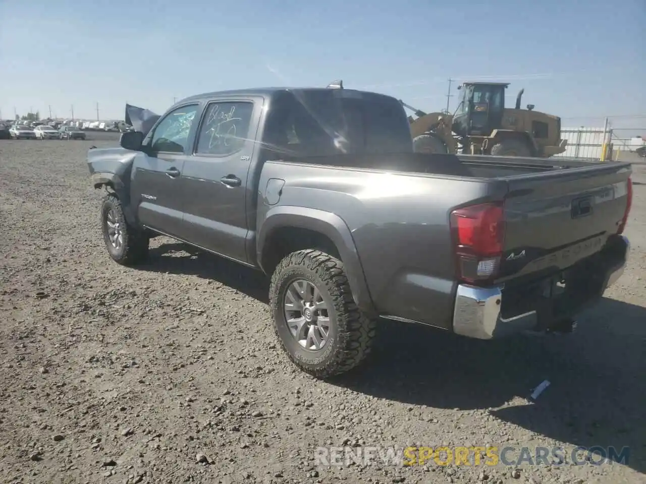 3 Photograph of a damaged car 3TMCZ5AN1KM204865 TOYOTA TACOMA 2019