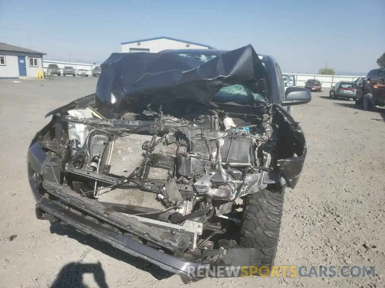 9 Photograph of a damaged car 3TMCZ5AN1KM204865 TOYOTA TACOMA 2019