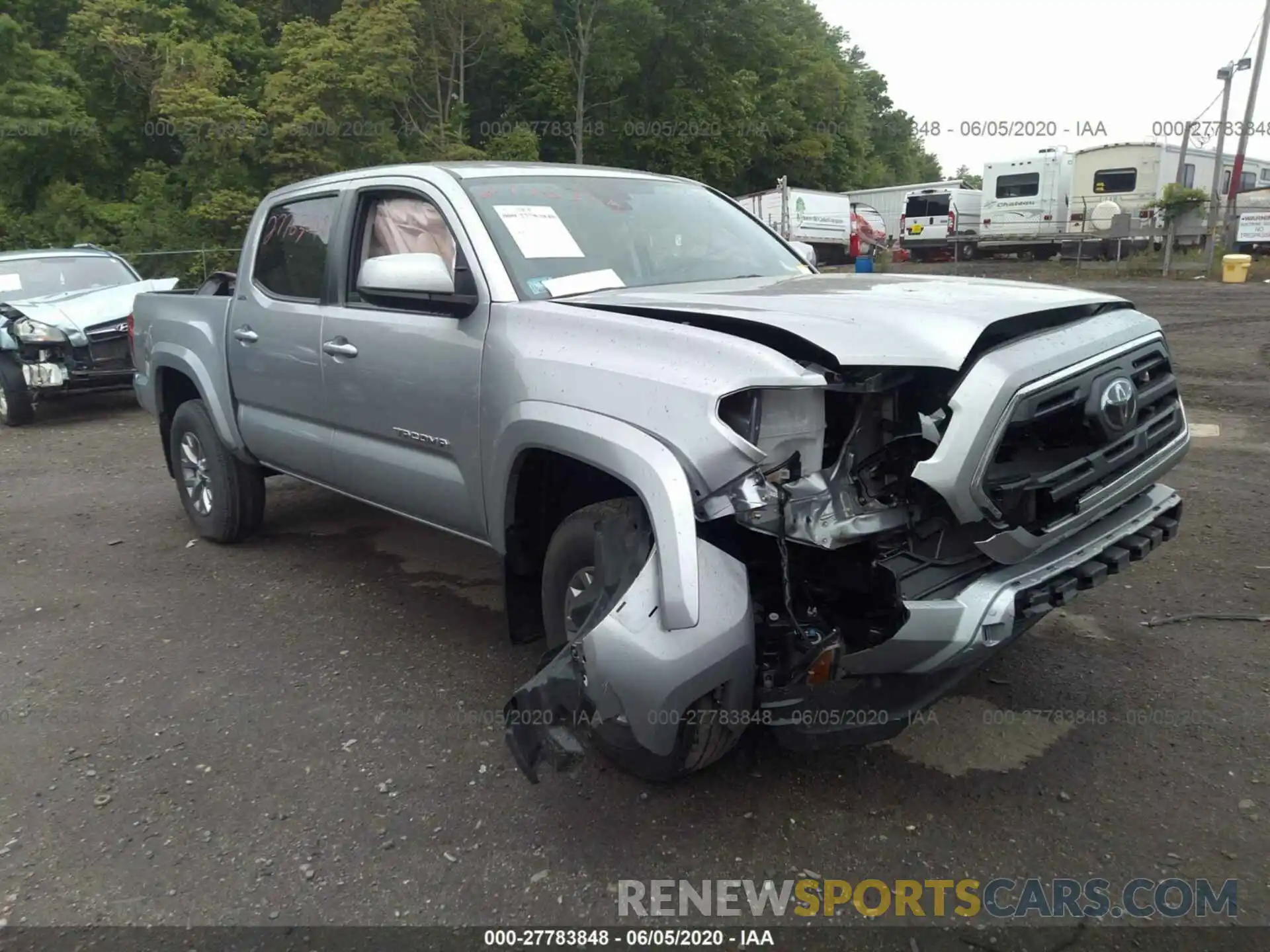 1 Photograph of a damaged car 3TMCZ5AN1KM205787 TOYOTA TACOMA 2019