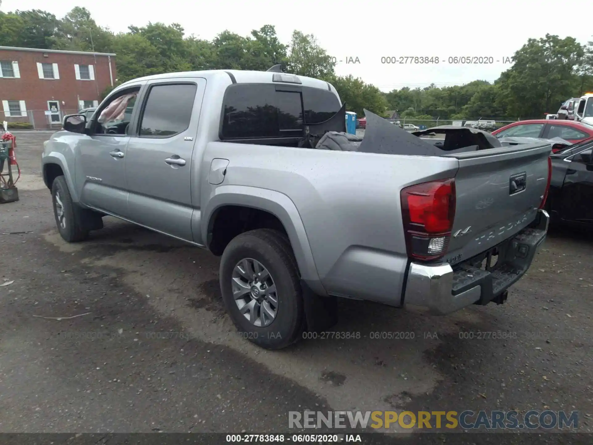 3 Photograph of a damaged car 3TMCZ5AN1KM205787 TOYOTA TACOMA 2019