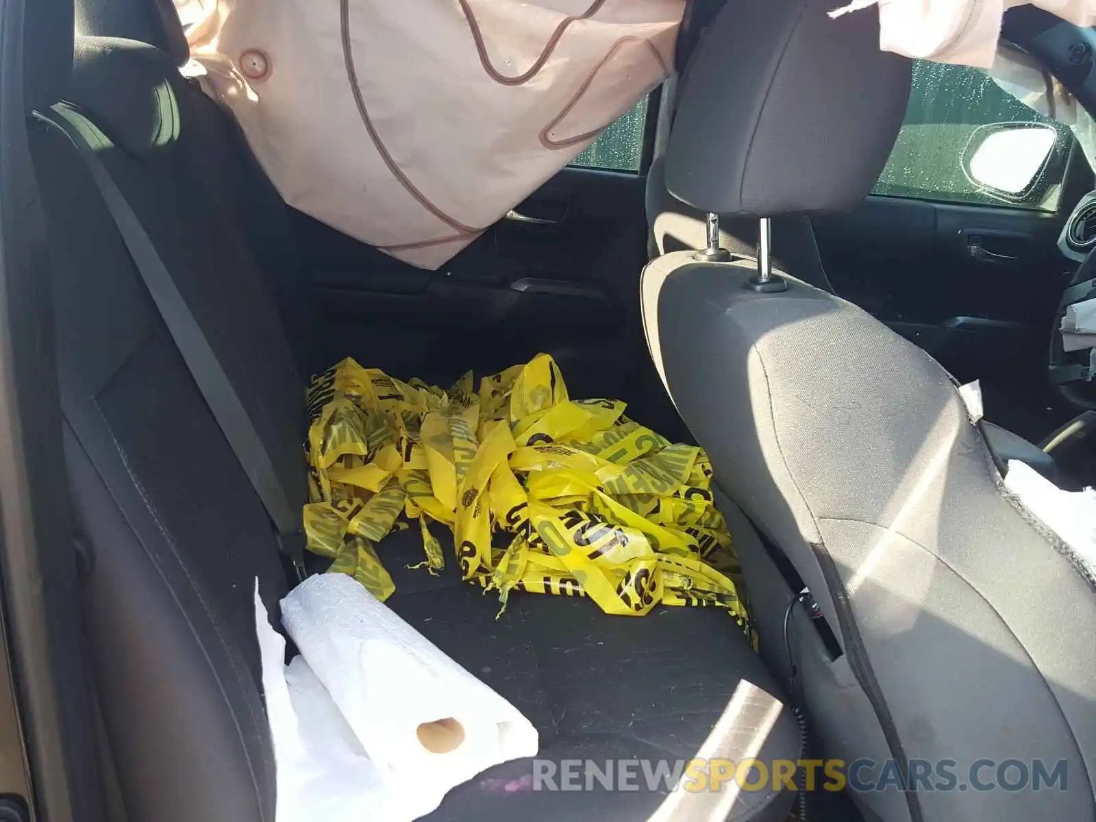 6 Photograph of a damaged car 3TMCZ5AN1KM207071 TOYOTA TACOMA 2019