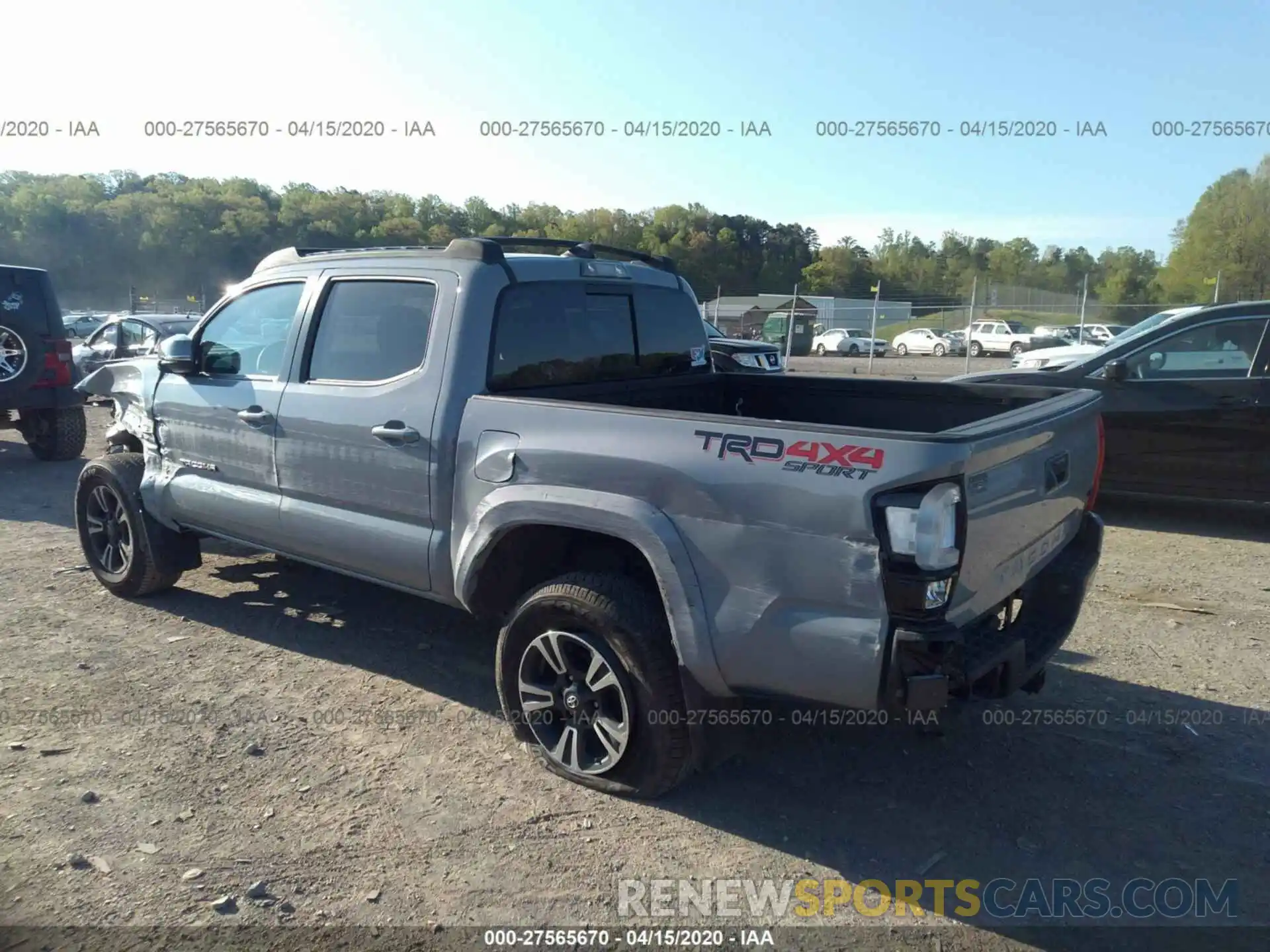 3 Photograph of a damaged car 3TMCZ5AN1KM207507 TOYOTA TACOMA 2019