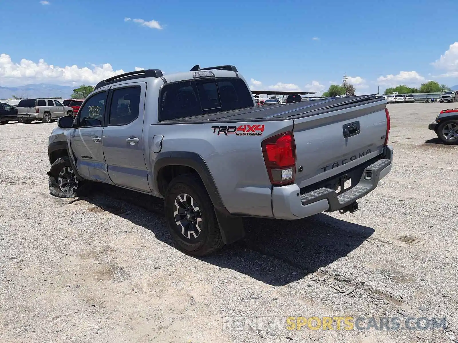 3 Photograph of a damaged car 3TMCZ5AN1KM209225 TOYOTA TACOMA 2019