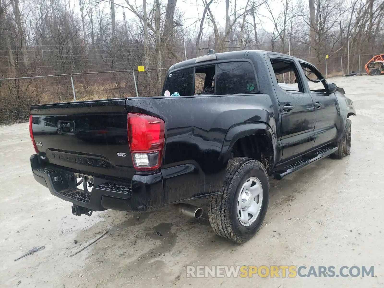 4 Photograph of a damaged car 3TMCZ5AN1KM211203 TOYOTA TACOMA 2019