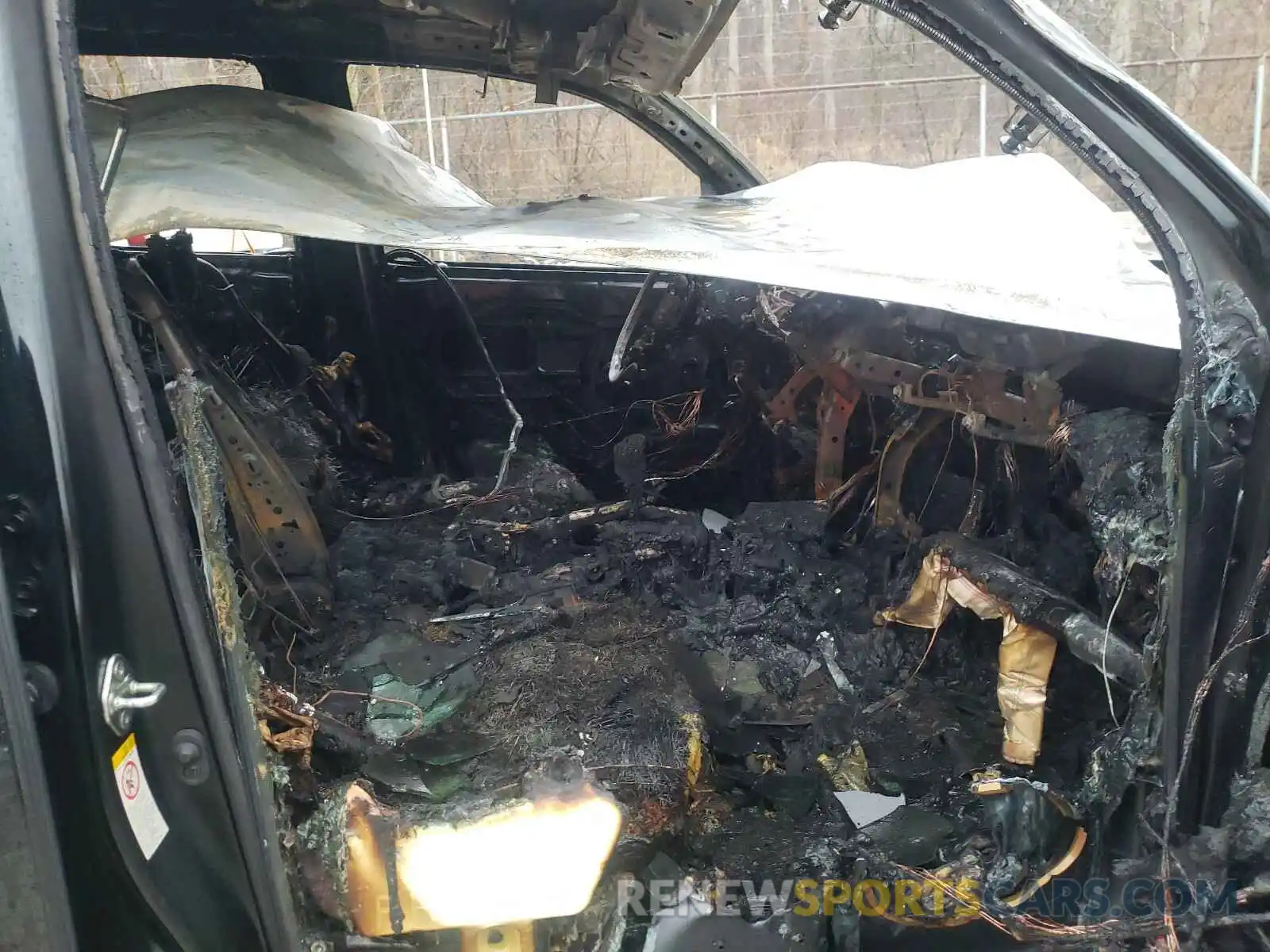 5 Photograph of a damaged car 3TMCZ5AN1KM211203 TOYOTA TACOMA 2019