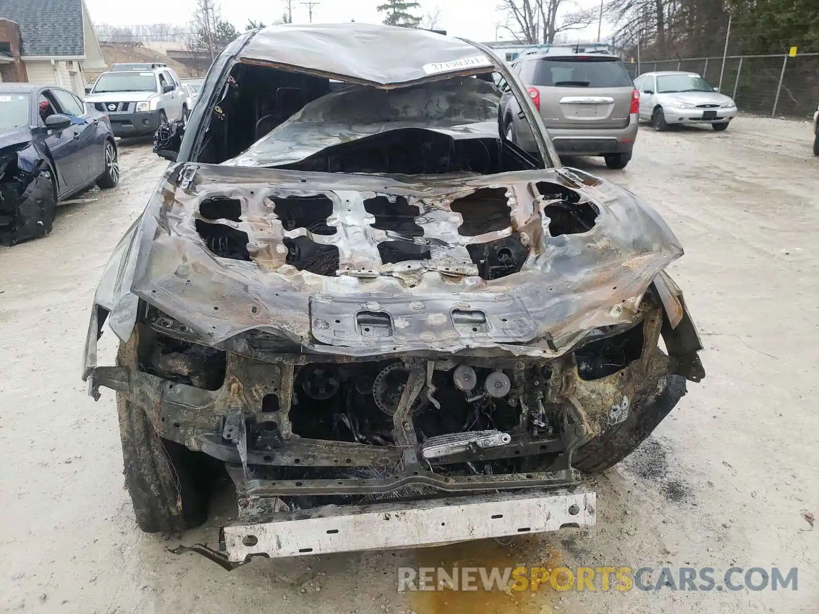 9 Photograph of a damaged car 3TMCZ5AN1KM211203 TOYOTA TACOMA 2019