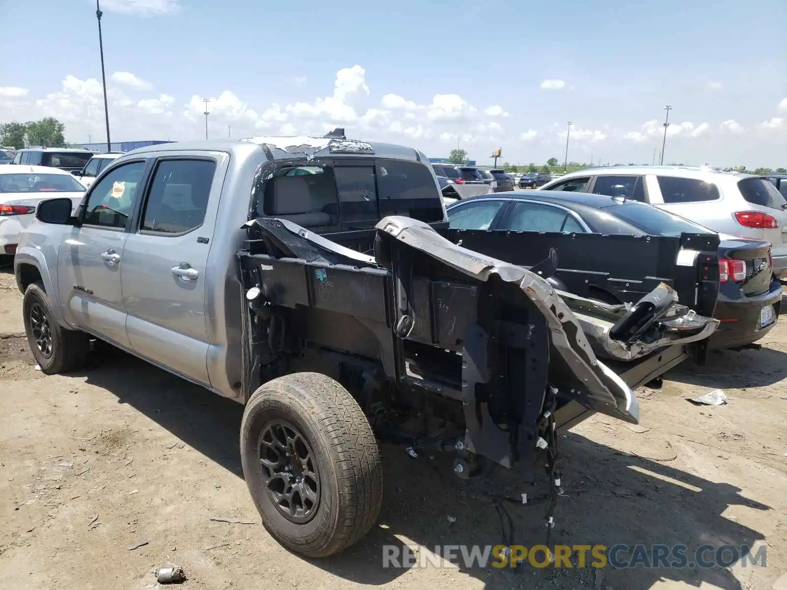 3 Photograph of a damaged car 3TMCZ5AN1KM212156 TOYOTA TACOMA 2019