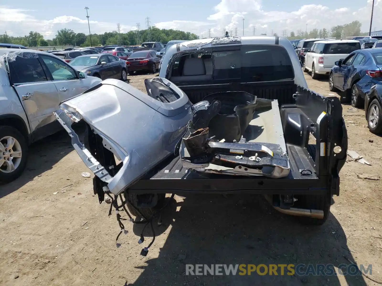 6 Photograph of a damaged car 3TMCZ5AN1KM212156 TOYOTA TACOMA 2019