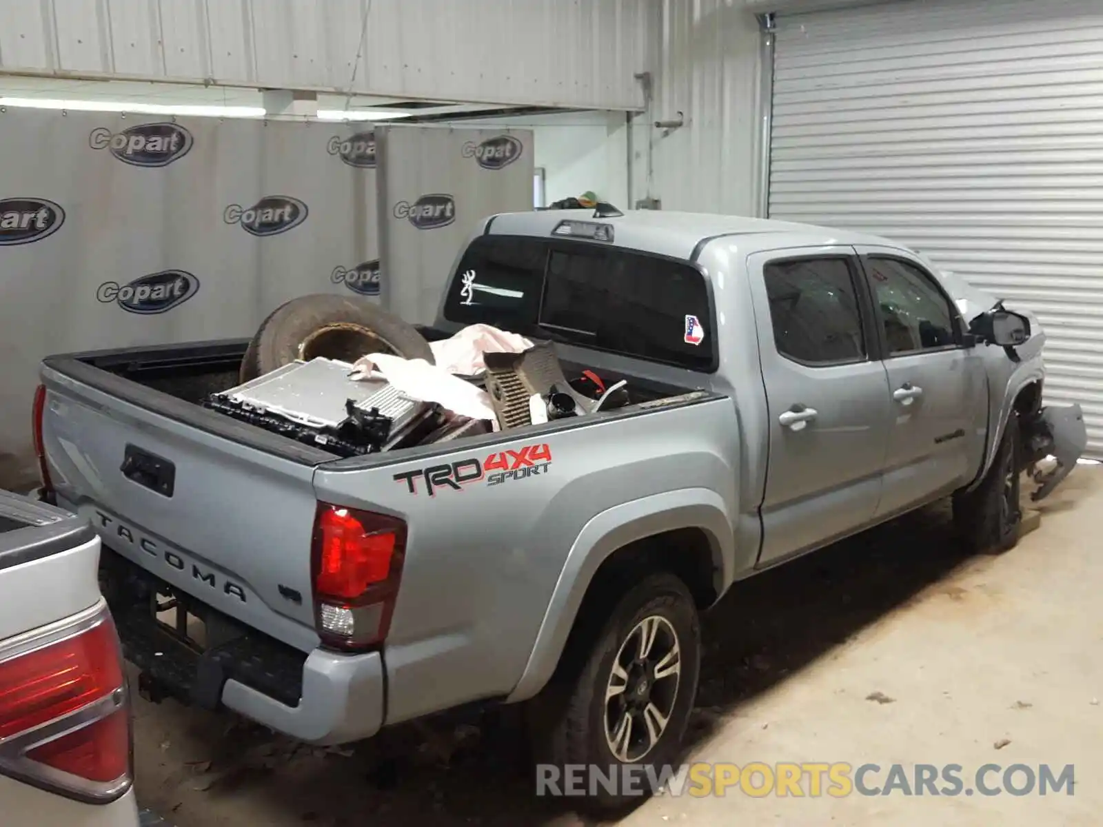 4 Photograph of a damaged car 3TMCZ5AN1KM212951 TOYOTA TACOMA 2019