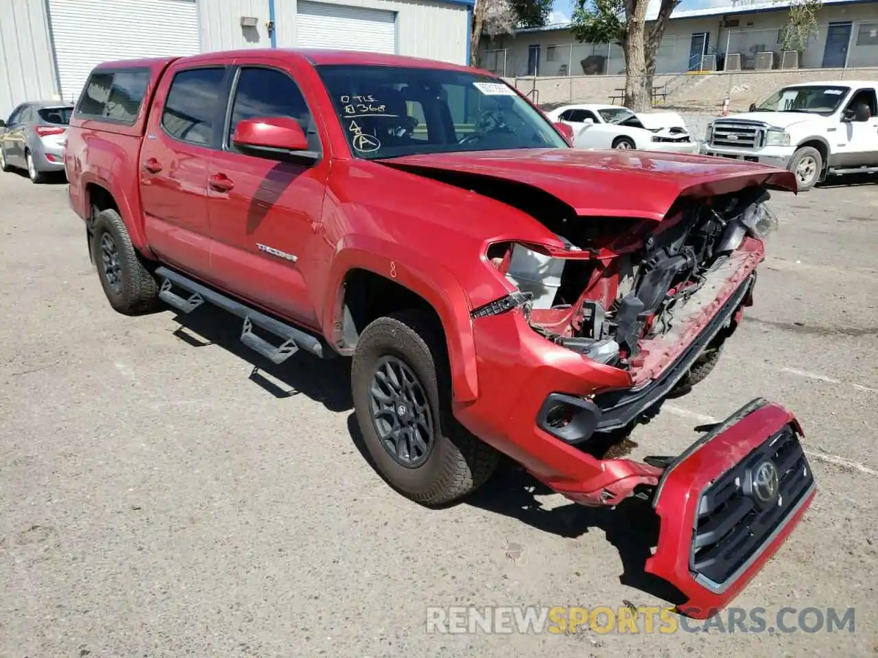 1 Фотография поврежденного автомобиля 3TMCZ5AN1KM215140 TOYOTA TACOMA 2019