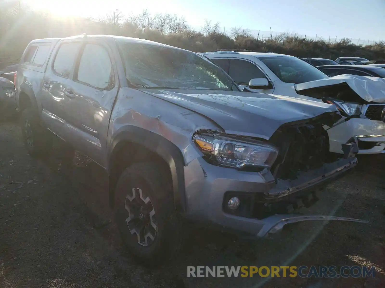 1 Photograph of a damaged car 3TMCZ5AN1KM216823 TOYOTA TACOMA 2019