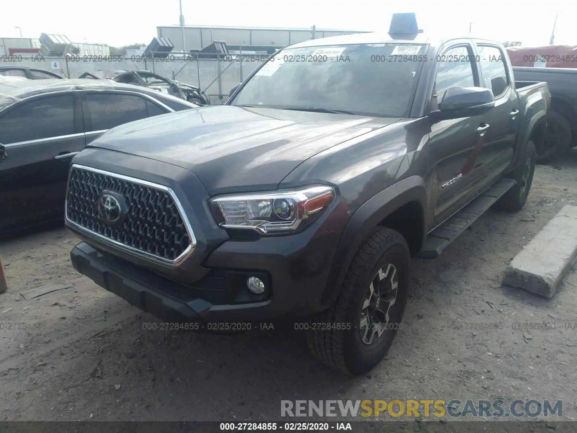 2 Photograph of a damaged car 3TMCZ5AN1KM220502 TOYOTA TACOMA 2019