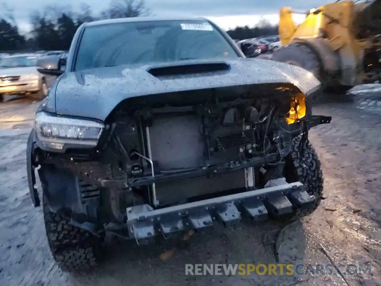 9 Photograph of a damaged car 3TMCZ5AN1KM222587 TOYOTA TACOMA 2019