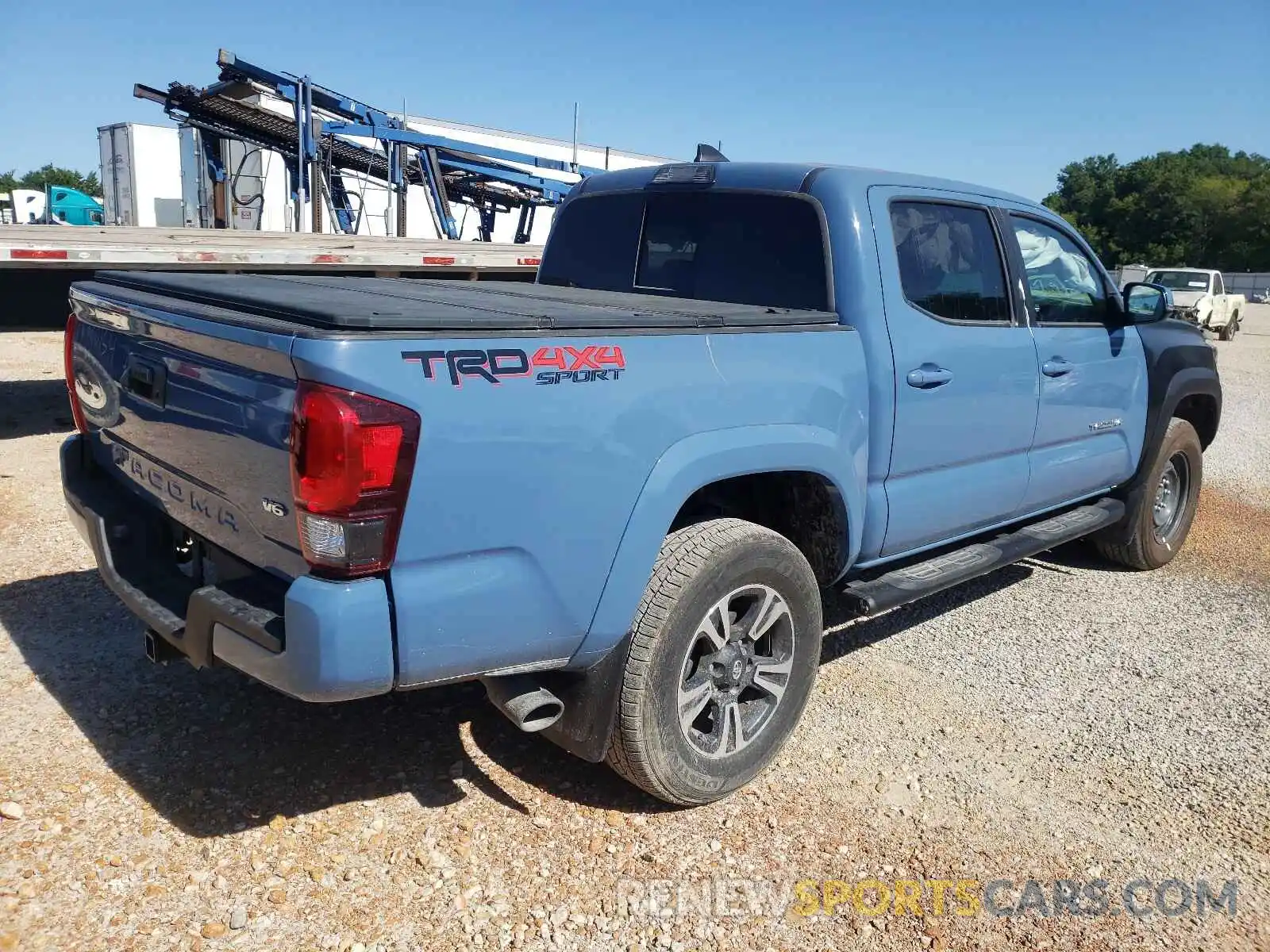 4 Photograph of a damaged car 3TMCZ5AN1KM224680 TOYOTA TACOMA 2019