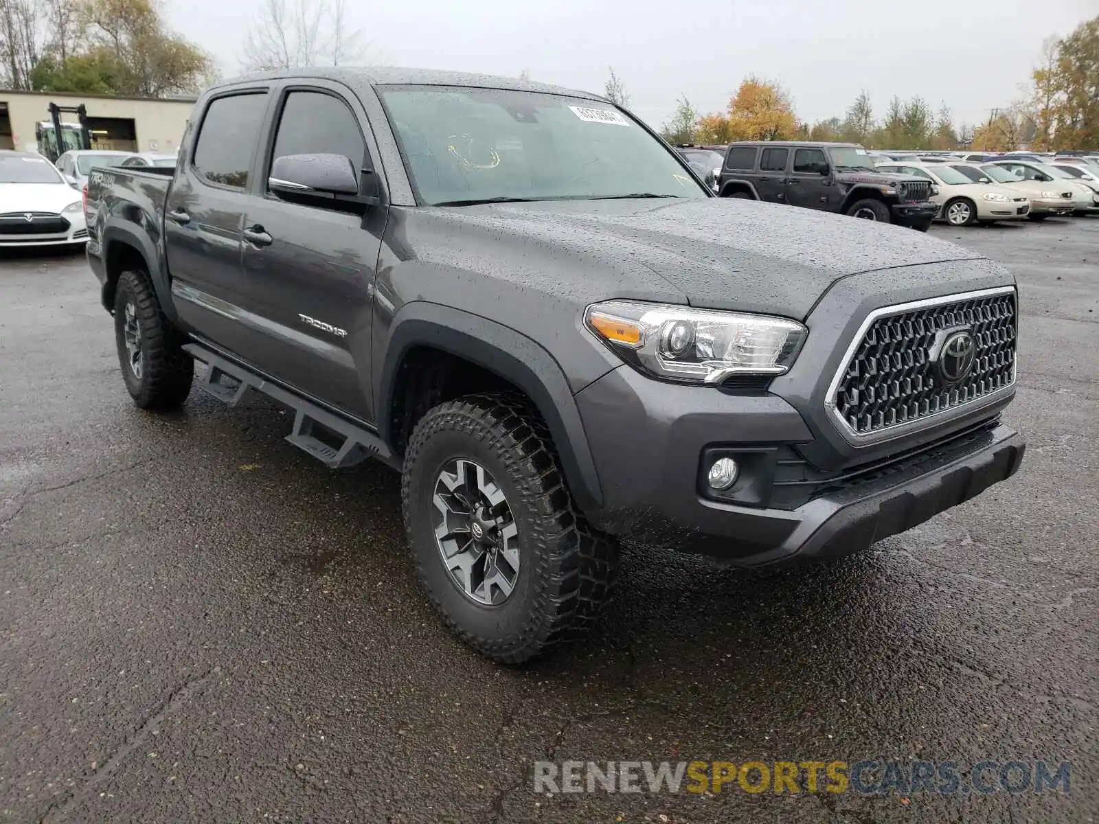 1 Photograph of a damaged car 3TMCZ5AN1KM225988 TOYOTA TACOMA 2019