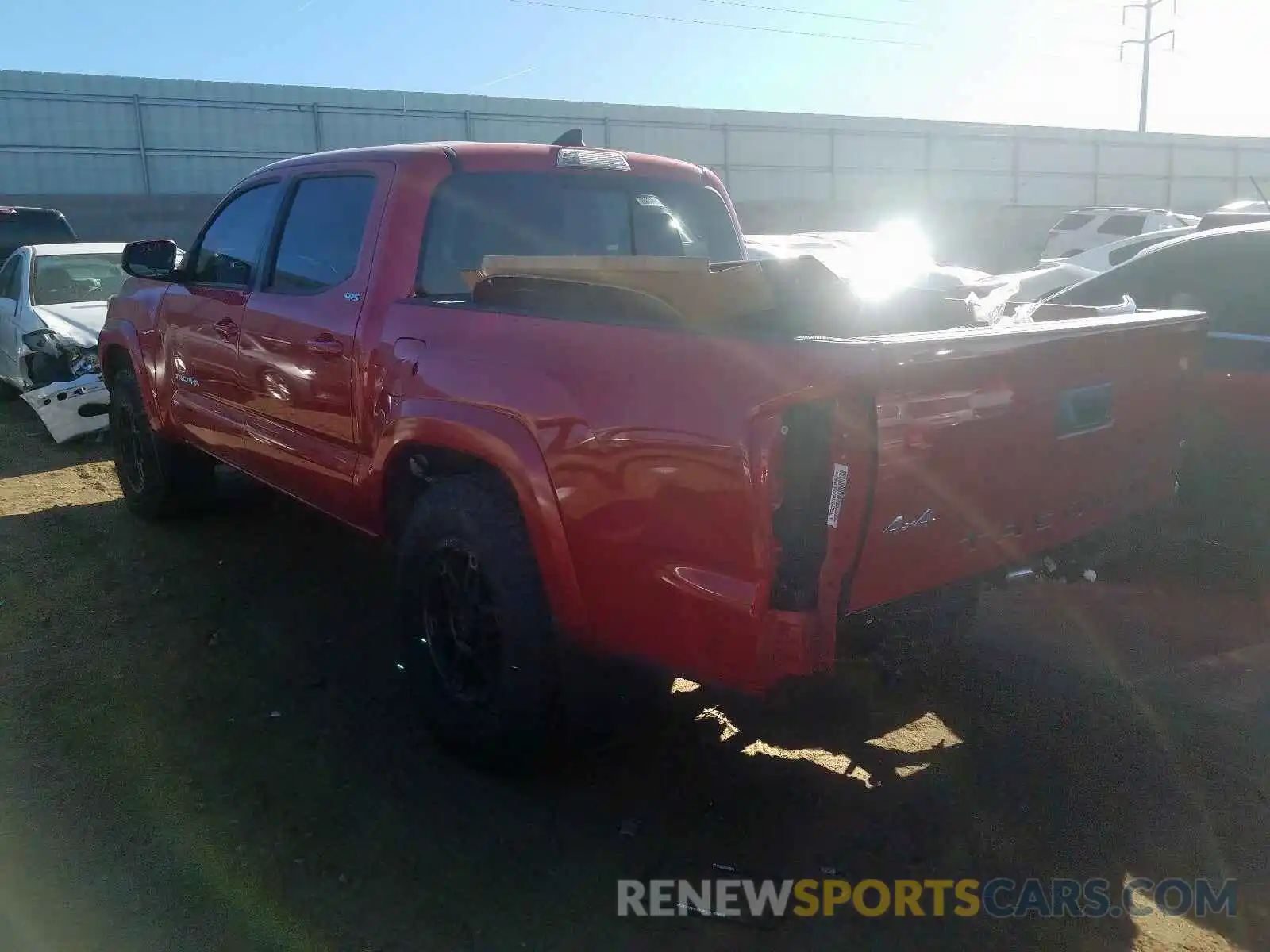 3 Photograph of a damaged car 3TMCZ5AN1KM227983 TOYOTA TACOMA 2019