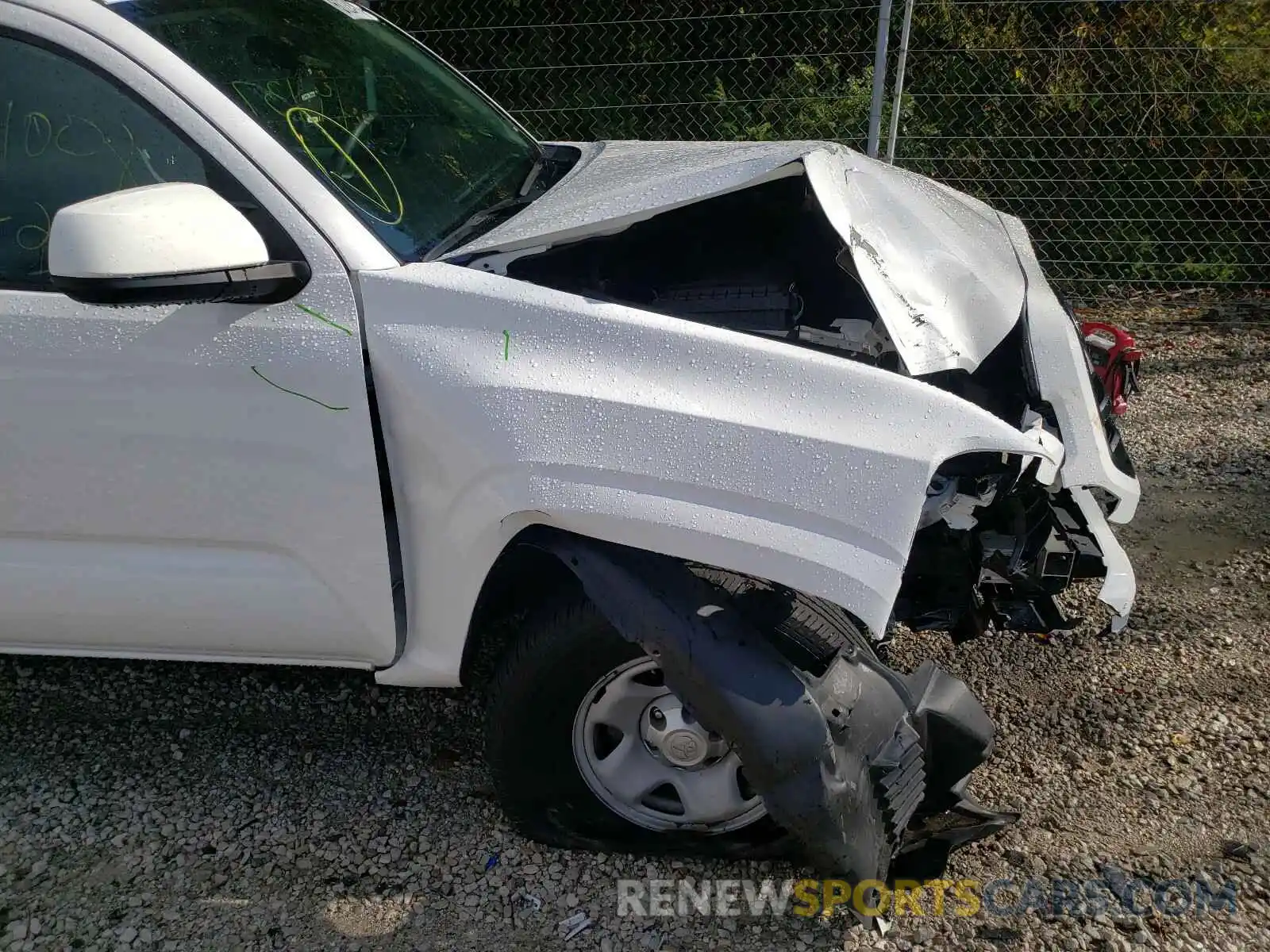 9 Photograph of a damaged car 3TMCZ5AN1KM237493 TOYOTA TACOMA 2019