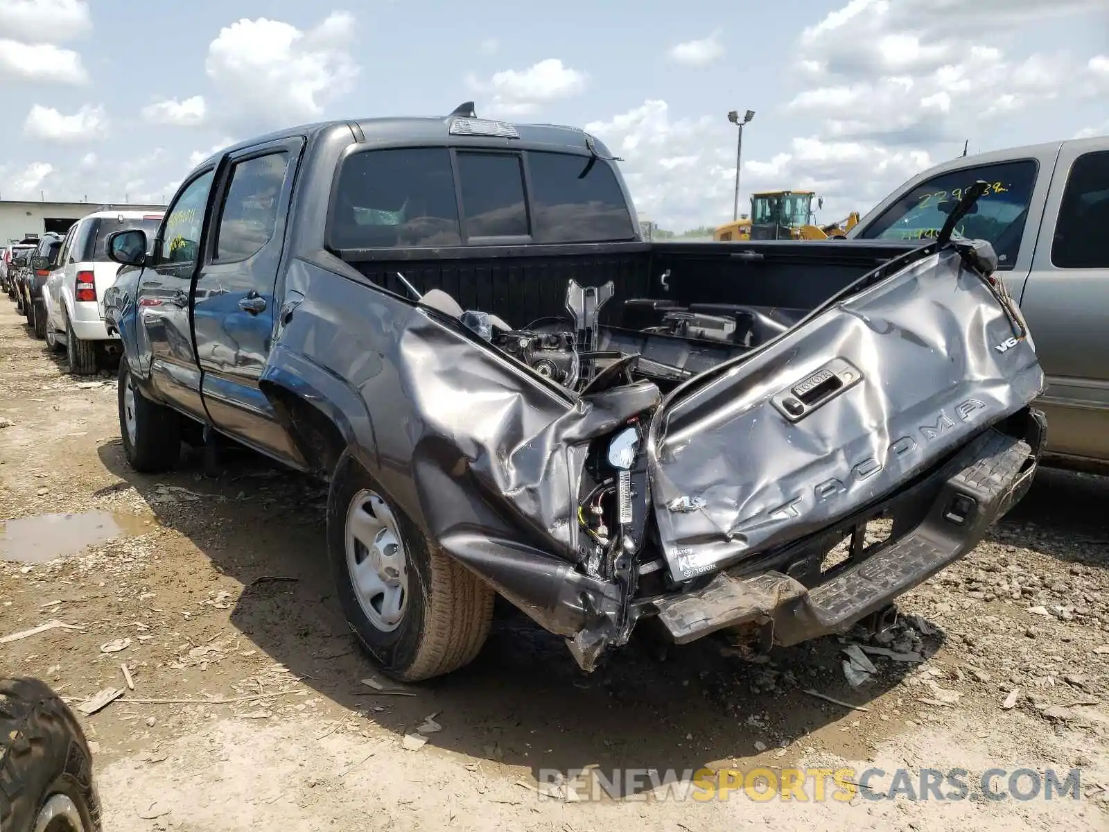 3 Photograph of a damaged car 3TMCZ5AN1KM241494 TOYOTA TACOMA 2019