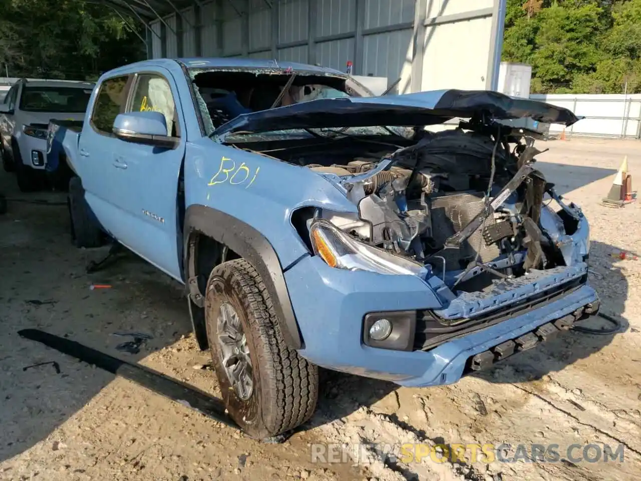 1 Photograph of a damaged car 3TMCZ5AN1KM242189 TOYOTA TACOMA 2019