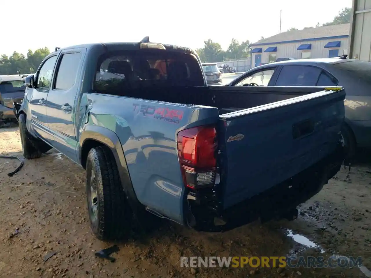 3 Photograph of a damaged car 3TMCZ5AN1KM242189 TOYOTA TACOMA 2019