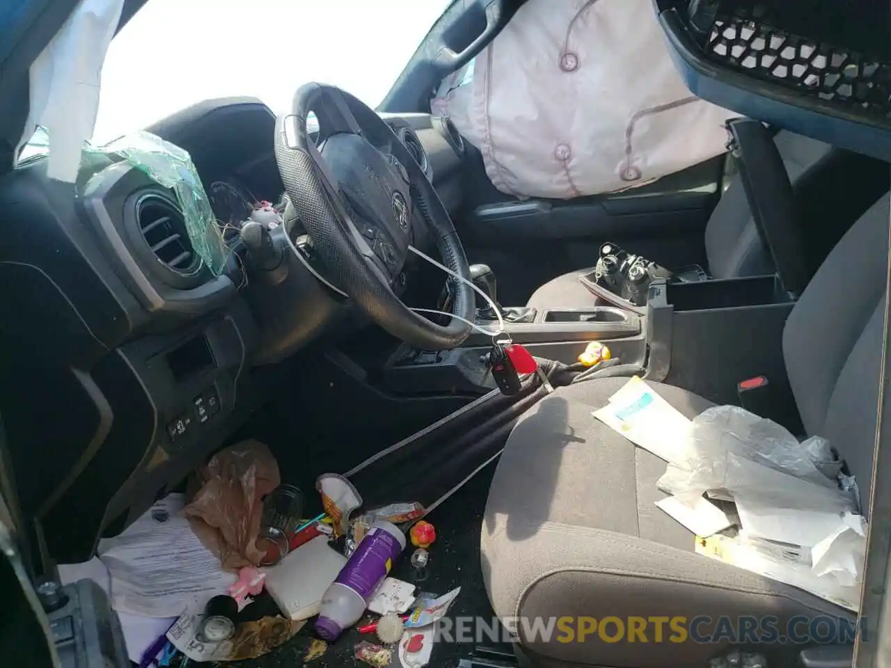 5 Photograph of a damaged car 3TMCZ5AN1KM242189 TOYOTA TACOMA 2019