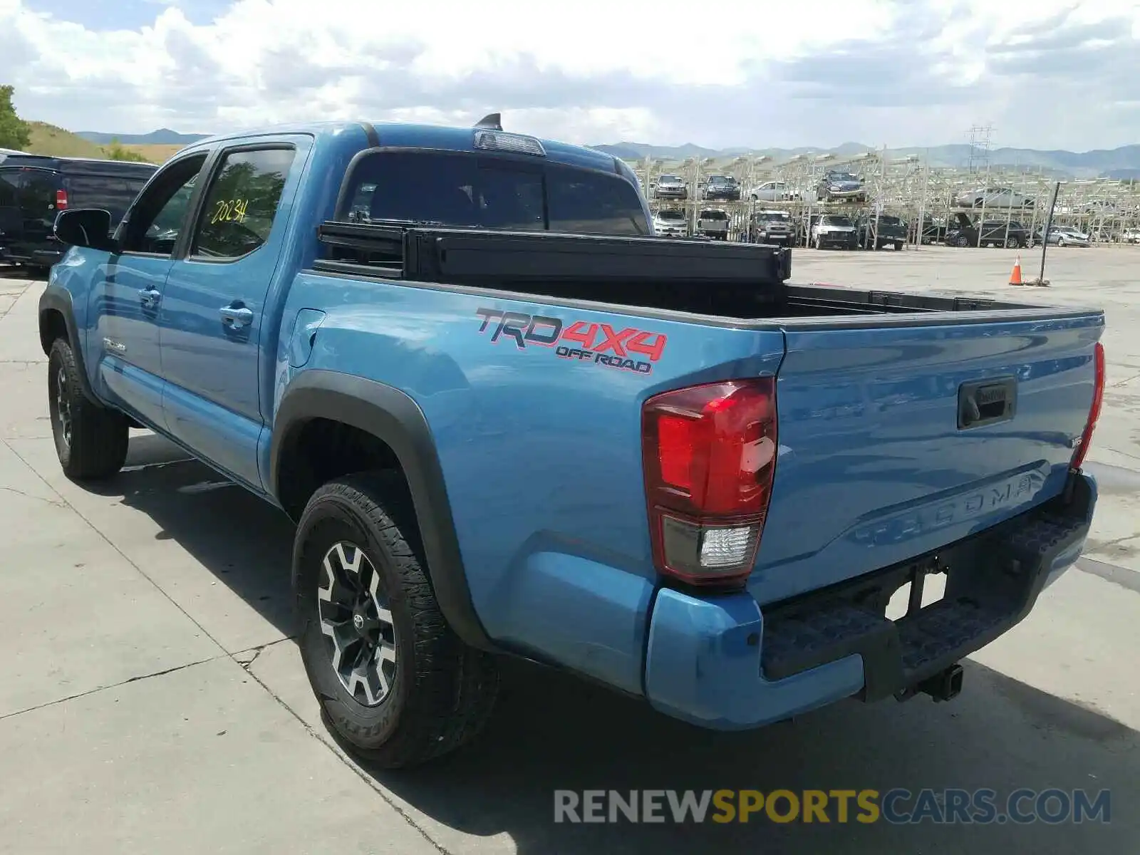 3 Photograph of a damaged car 3TMCZ5AN1KM242368 TOYOTA TACOMA 2019