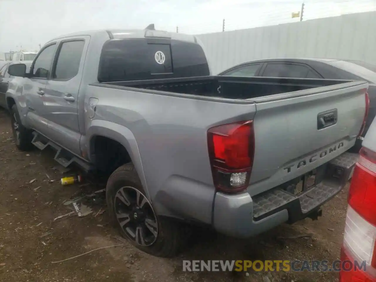 3 Photograph of a damaged car 3TMCZ5AN1KM242791 TOYOTA TACOMA 2019