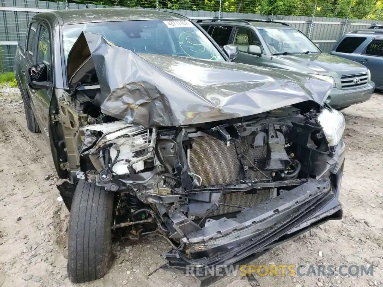 9 Photograph of a damaged car 3TMCZ5AN1KM243178 TOYOTA TACOMA 2019