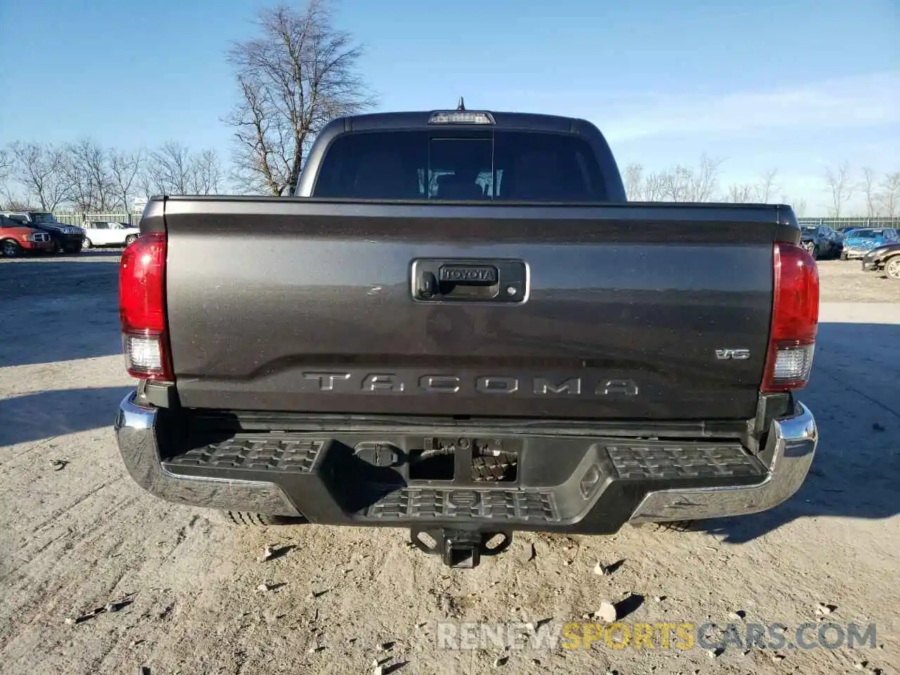 9 Photograph of a damaged car 3TMCZ5AN1KM243293 TOYOTA TACOMA 2019