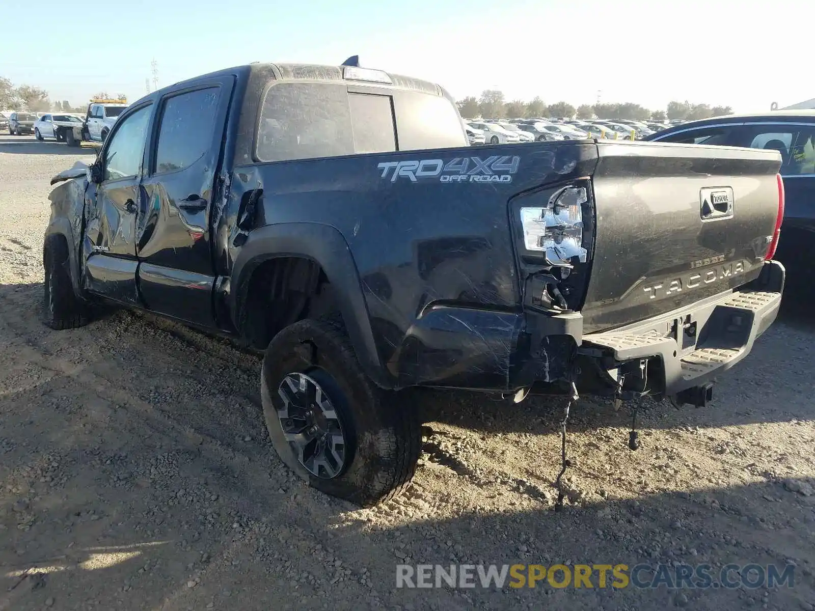 3 Photograph of a damaged car 3TMCZ5AN1KM247098 TOYOTA TACOMA 2019