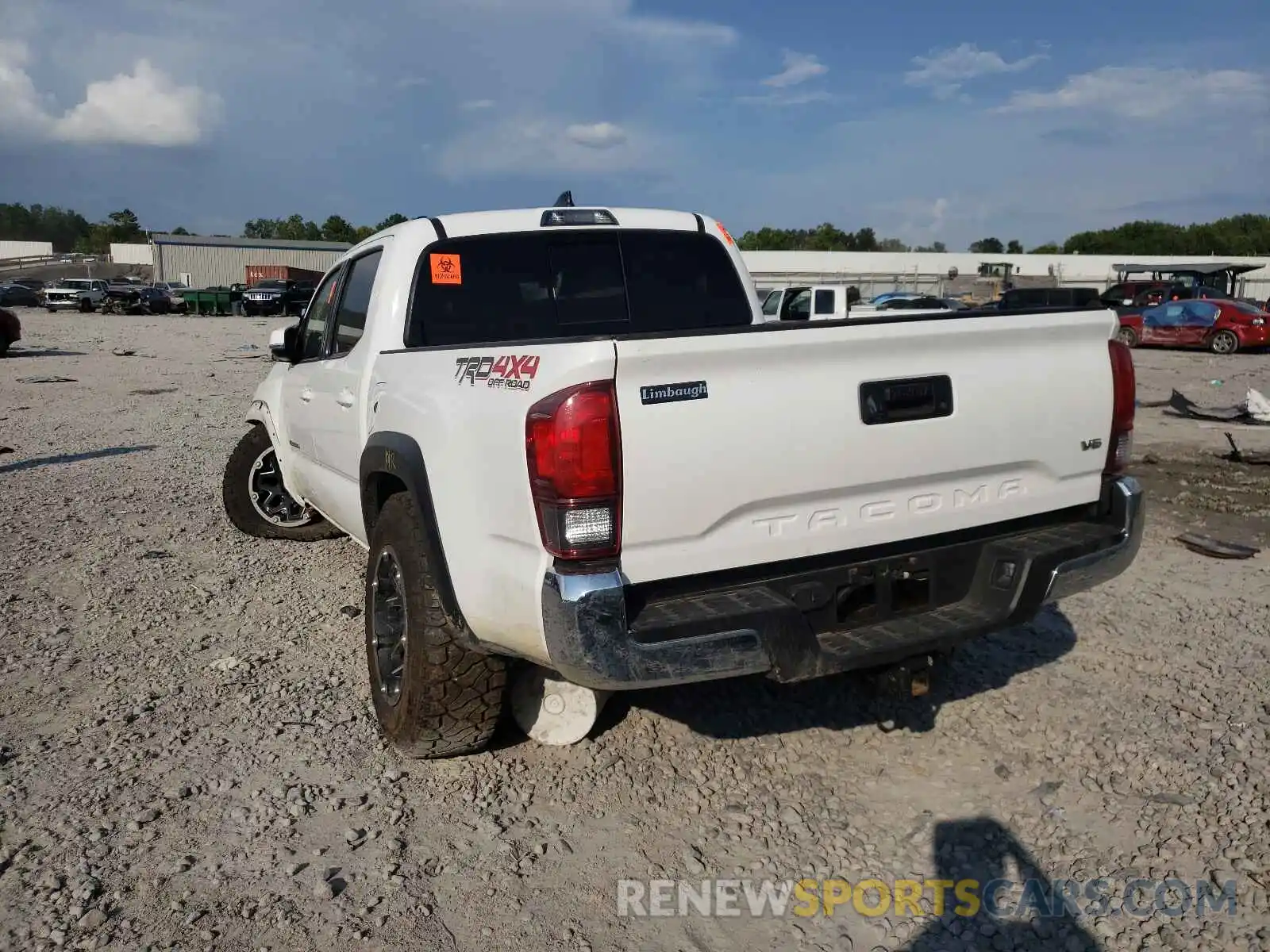 3 Photograph of a damaged car 3TMCZ5AN1KM249871 TOYOTA TACOMA 2019