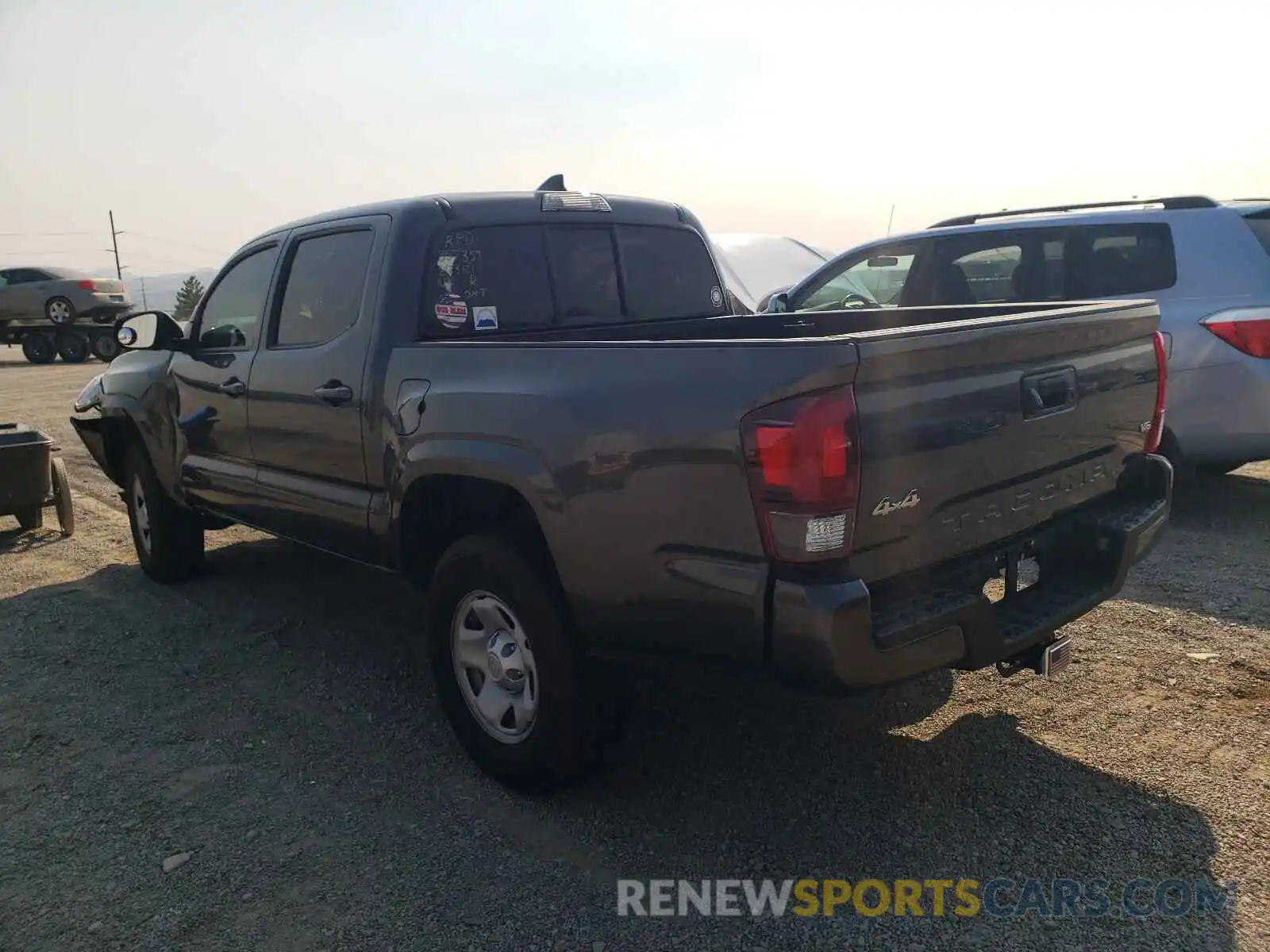 3 Photograph of a damaged car 3TMCZ5AN1KM250325 TOYOTA TACOMA 2019