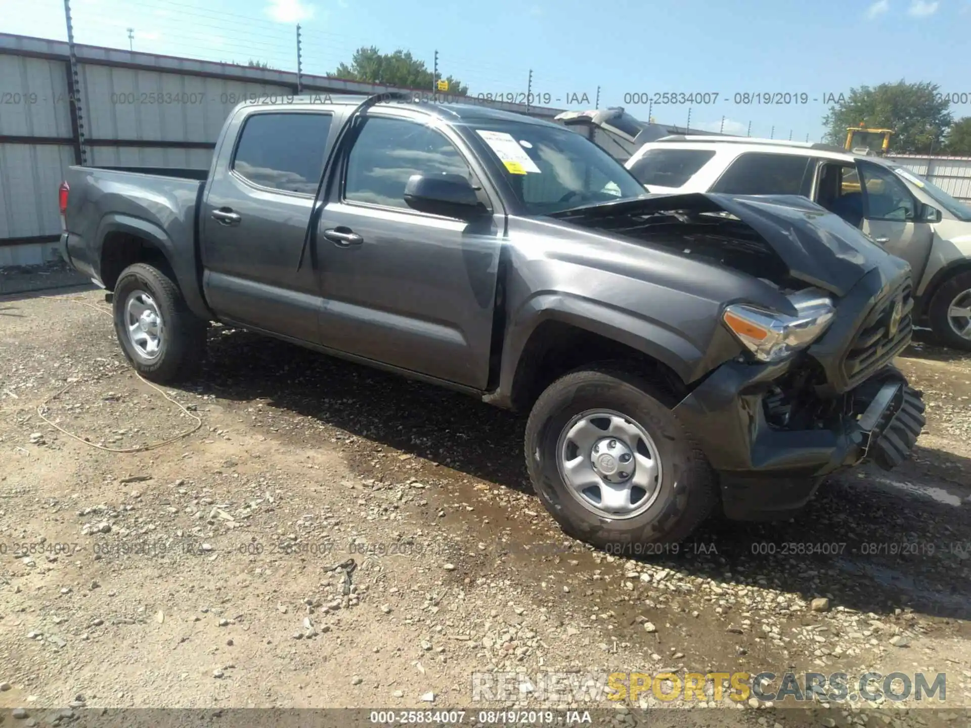 1 Photograph of a damaged car 3TMCZ5AN1KM253001 TOYOTA TACOMA 2019