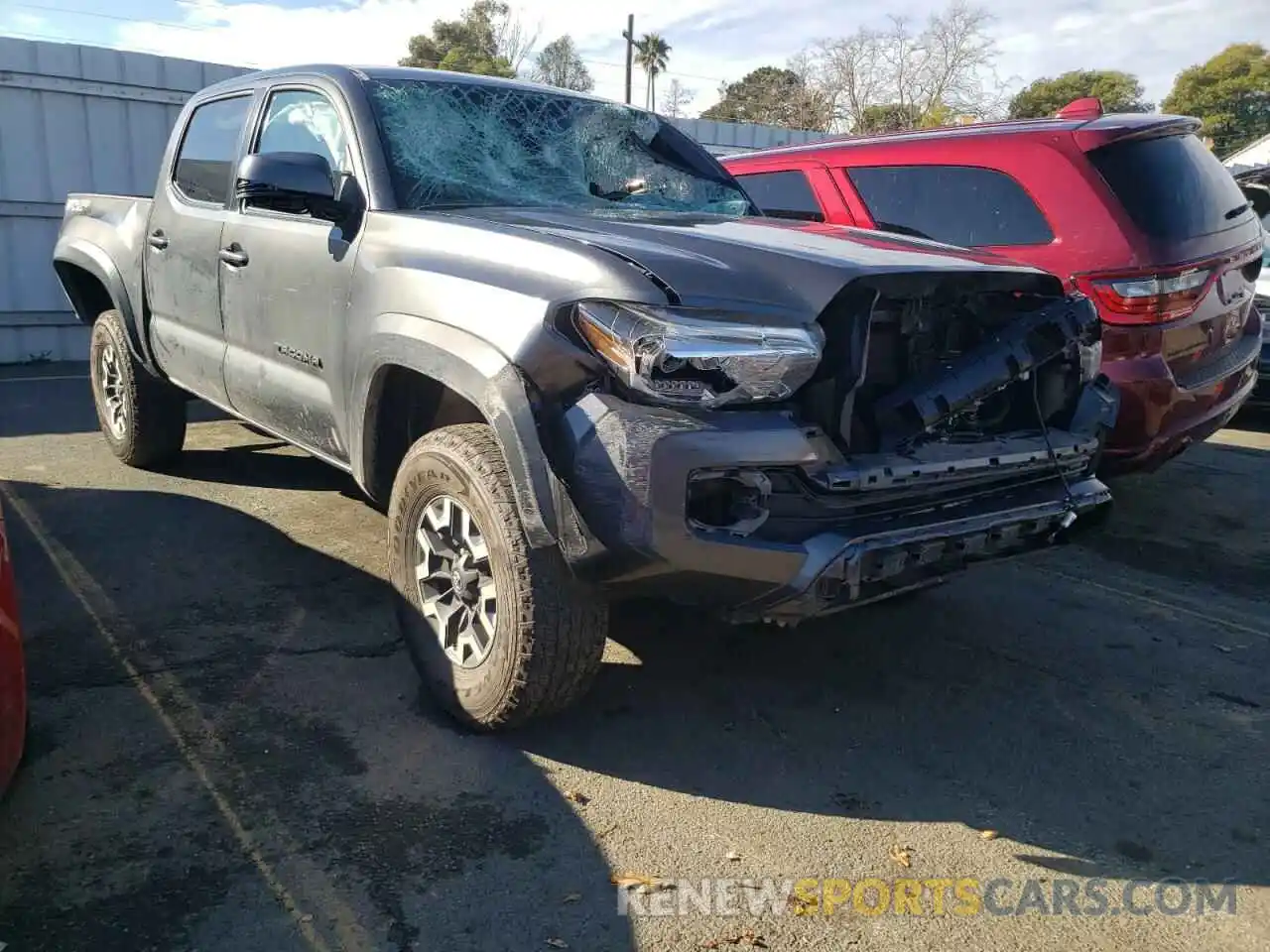 1 Photograph of a damaged car 3TMCZ5AN1KM256979 TOYOTA TACOMA 2019