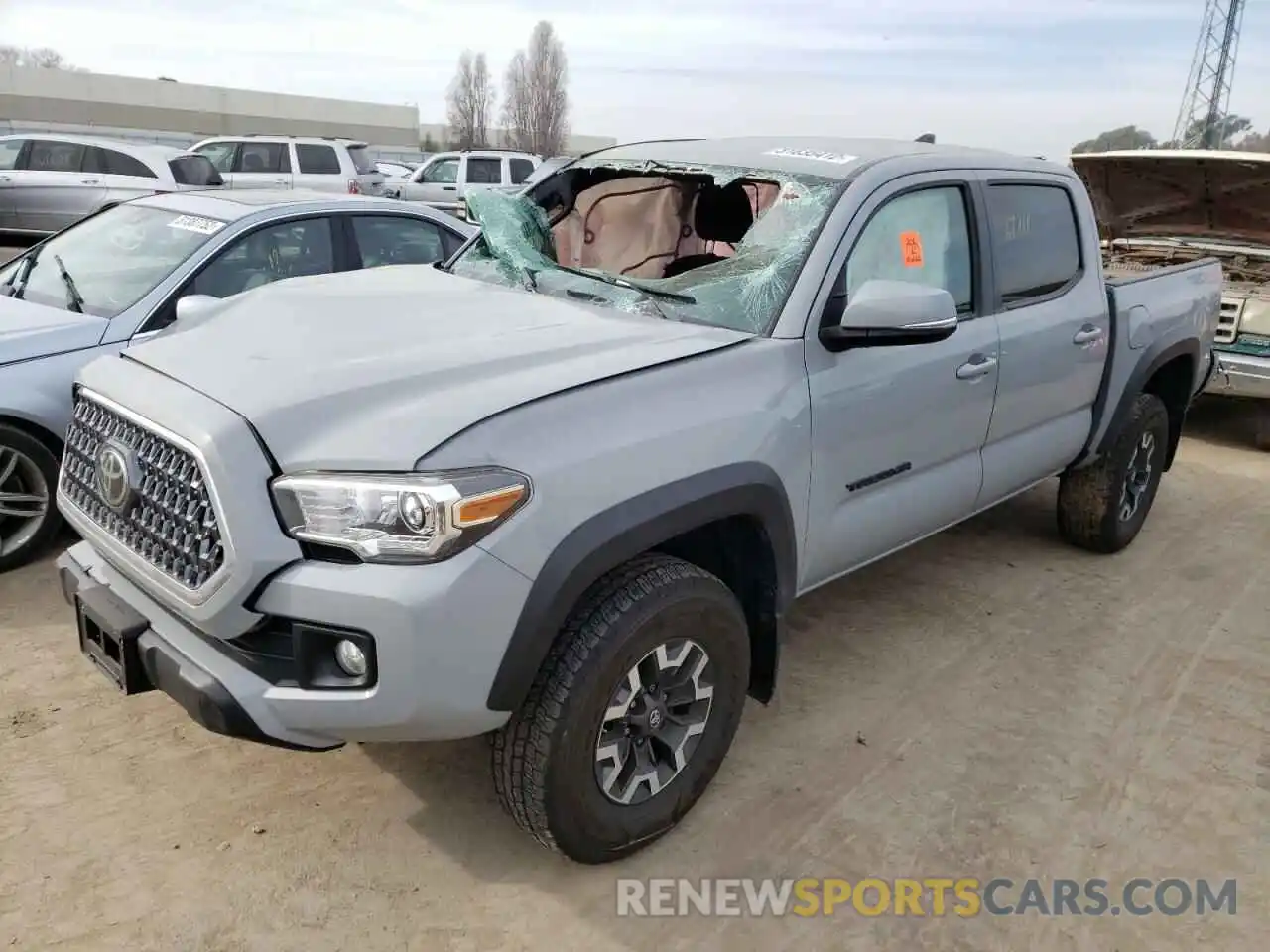 2 Фотография поврежденного автомобиля 3TMCZ5AN1KM257324 TOYOTA TACOMA 2019