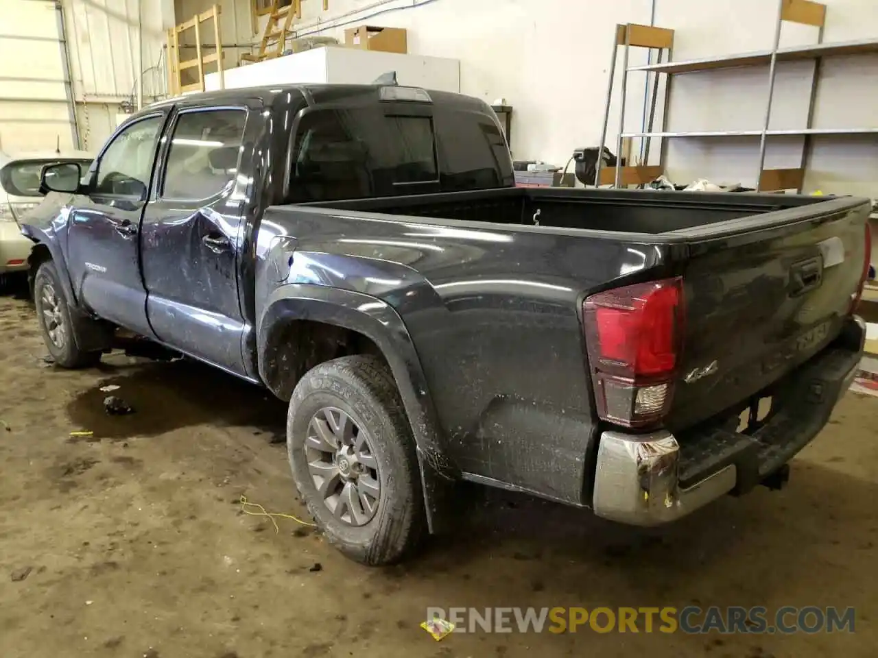 3 Photograph of a damaged car 3TMCZ5AN1KM260854 TOYOTA TACOMA 2019