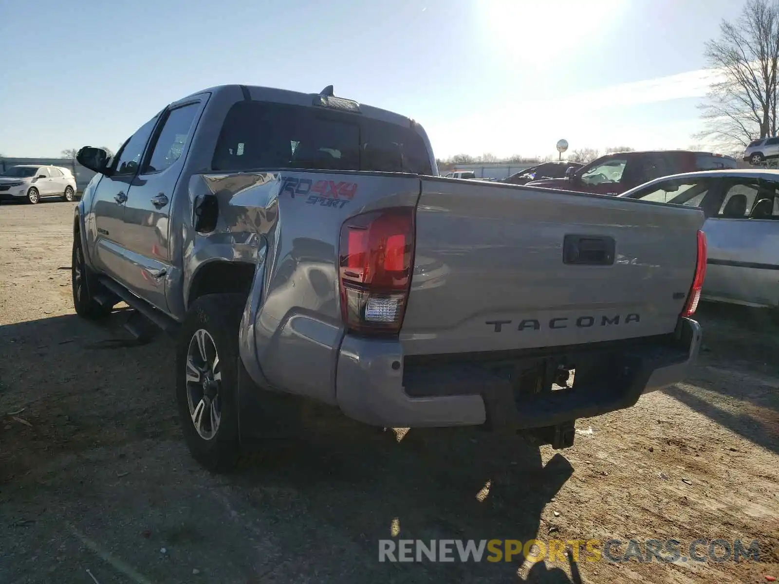 3 Photograph of a damaged car 3TMCZ5AN1KM261860 TOYOTA TACOMA 2019