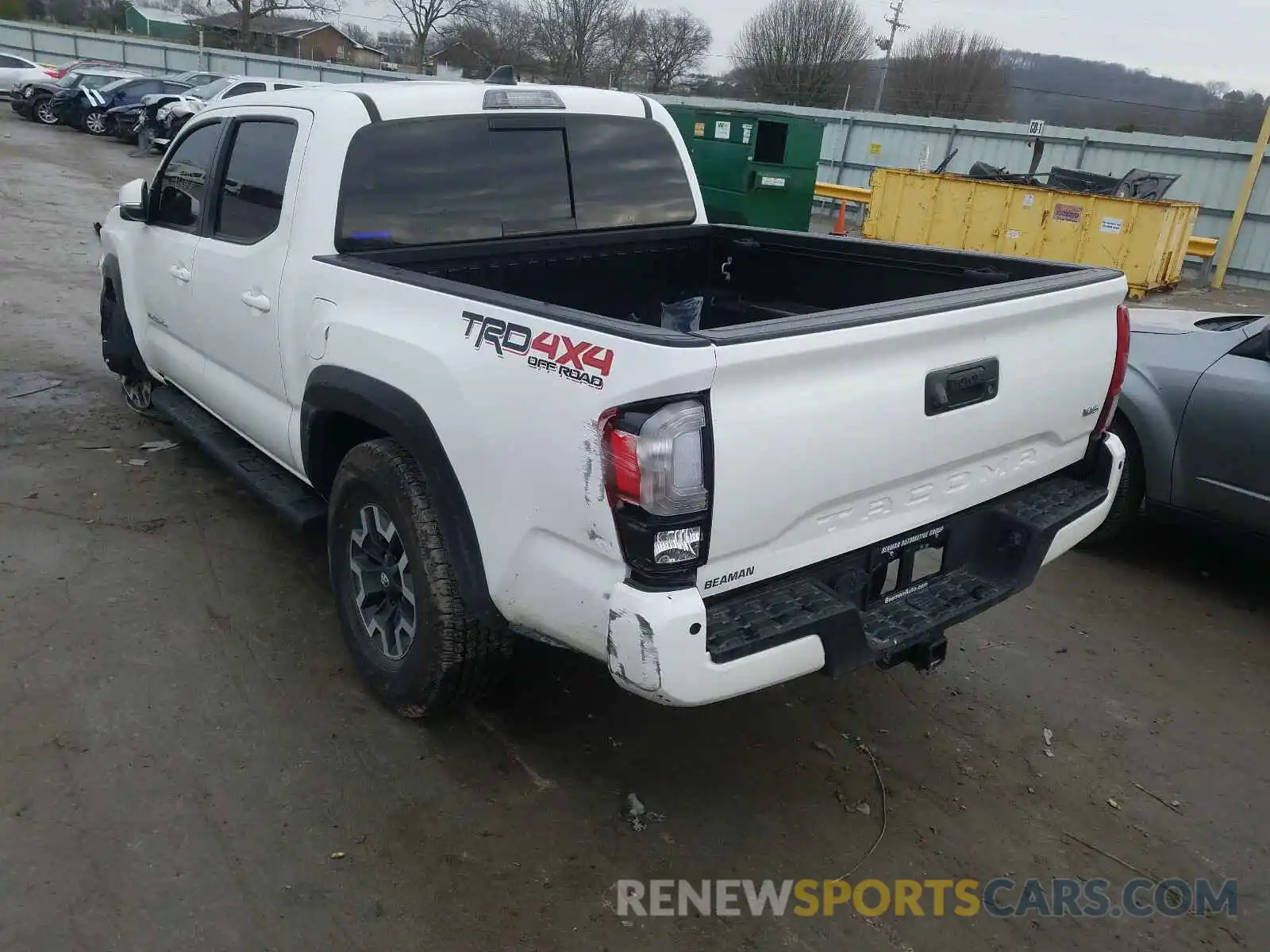 3 Photograph of a damaged car 3TMCZ5AN1KM266878 TOYOTA TACOMA 2019