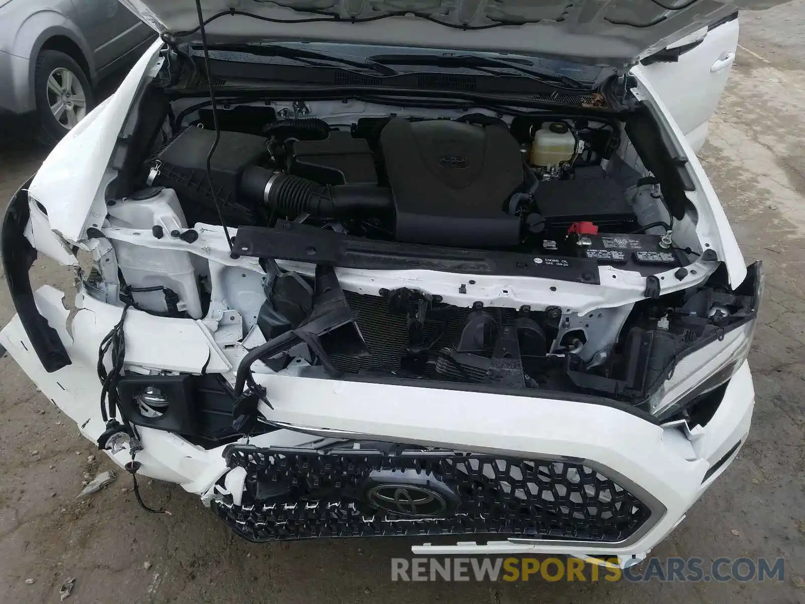 7 Photograph of a damaged car 3TMCZ5AN1KM266878 TOYOTA TACOMA 2019