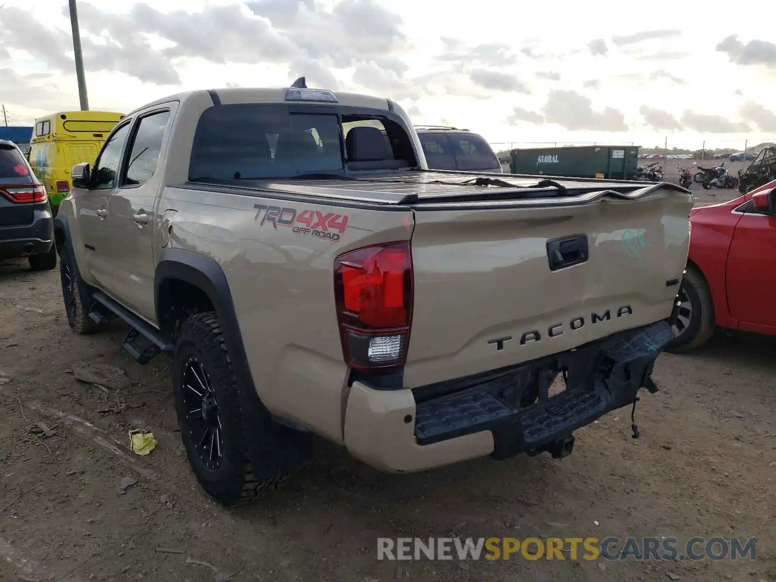 3 Photograph of a damaged car 3TMCZ5AN1KM267657 TOYOTA TACOMA 2019