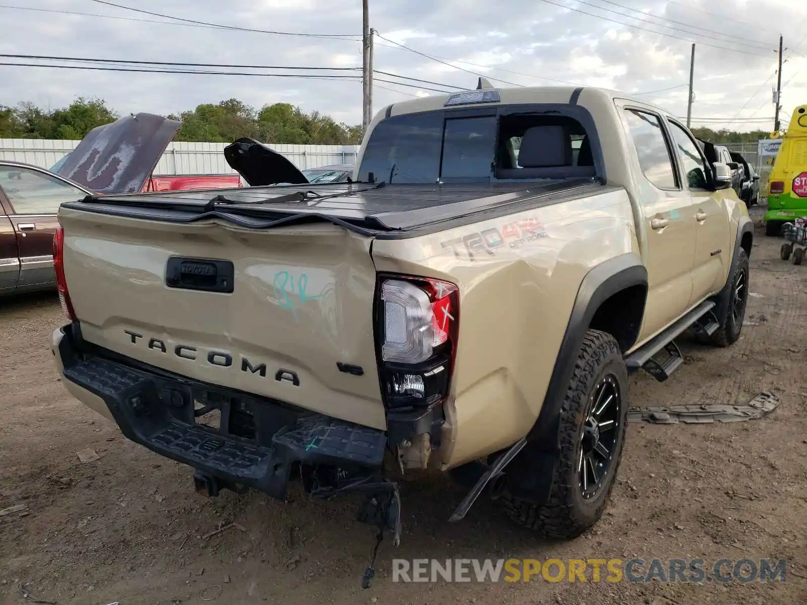 4 Photograph of a damaged car 3TMCZ5AN1KM267657 TOYOTA TACOMA 2019