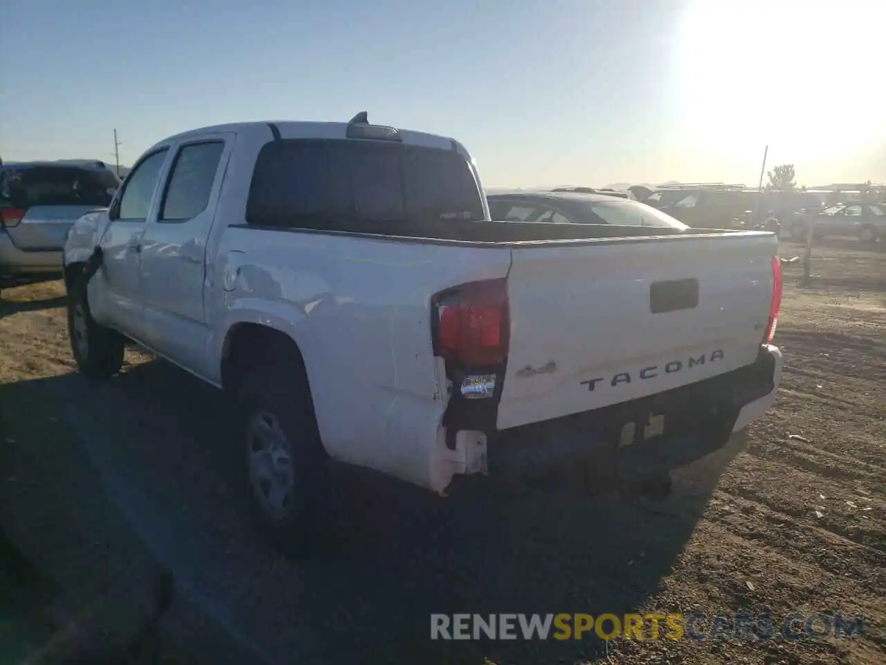 3 Photograph of a damaged car 3TMCZ5AN1KM275144 TOYOTA TACOMA 2019