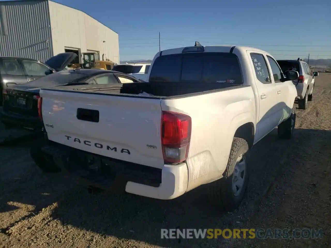 4 Photograph of a damaged car 3TMCZ5AN1KM275144 TOYOTA TACOMA 2019