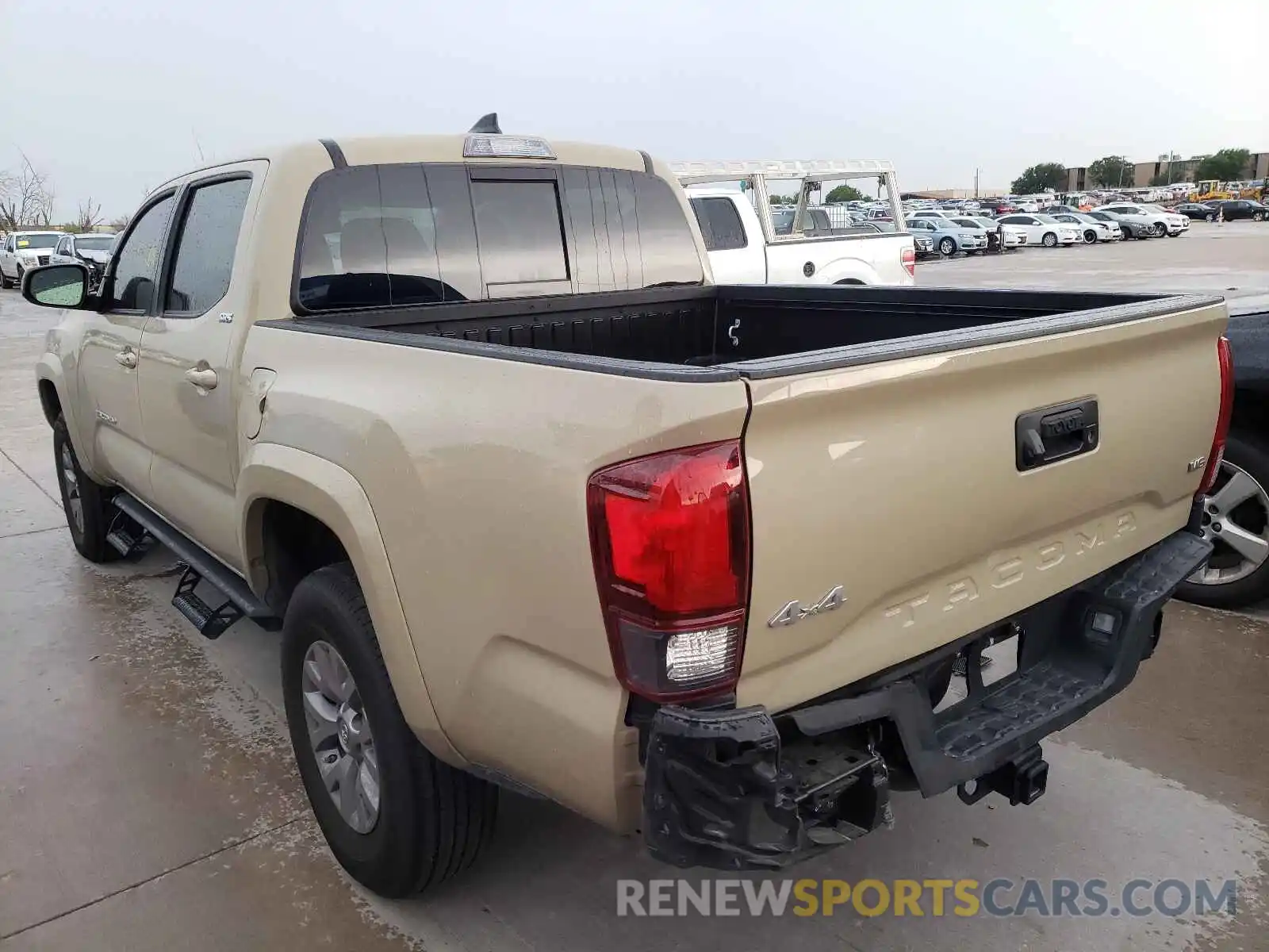 3 Photograph of a damaged car 3TMCZ5AN1KM287262 TOYOTA TACOMA 2019