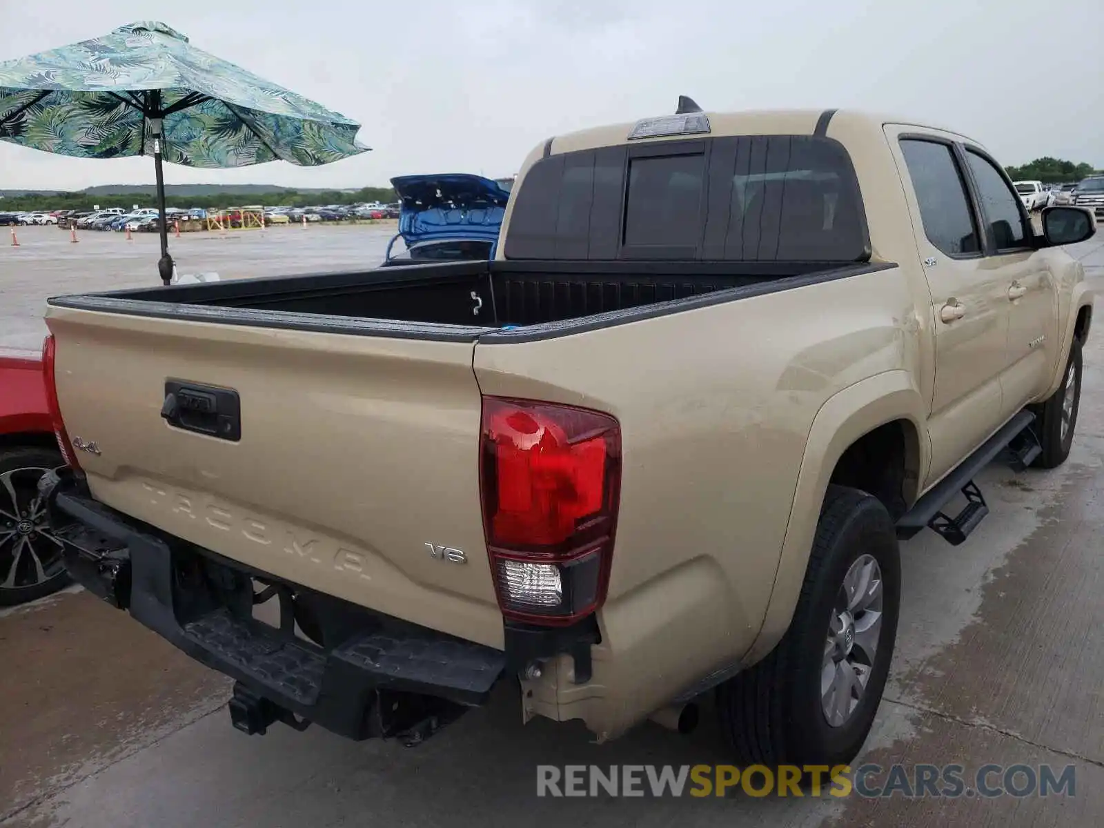 4 Photograph of a damaged car 3TMCZ5AN1KM287262 TOYOTA TACOMA 2019