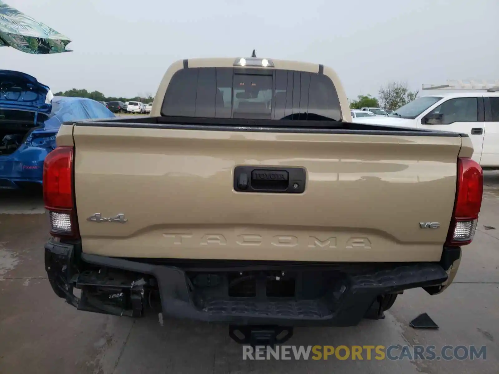 9 Photograph of a damaged car 3TMCZ5AN1KM287262 TOYOTA TACOMA 2019