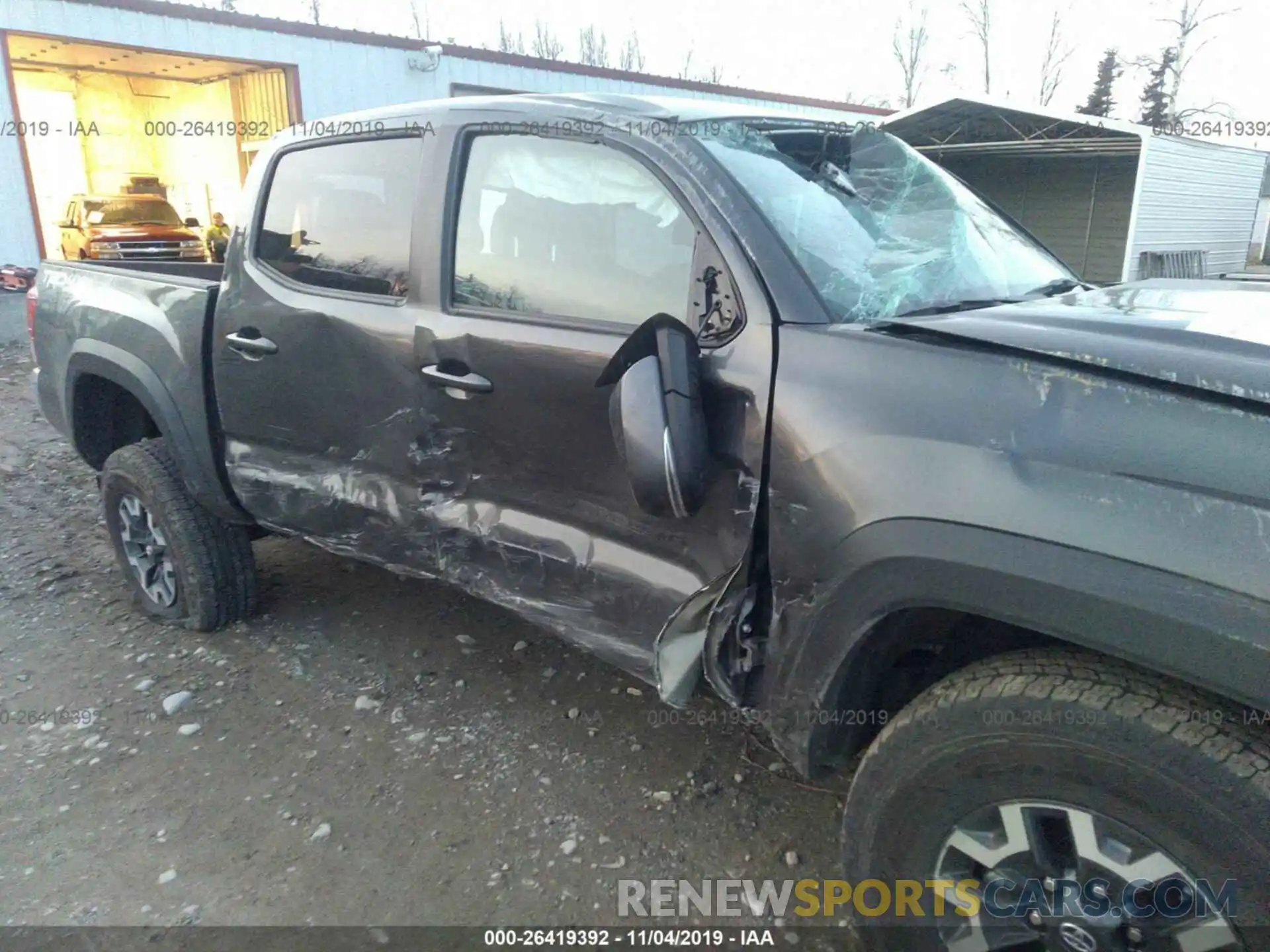 6 Photograph of a damaged car 3TMCZ5AN2KM193942 TOYOTA TACOMA 2019